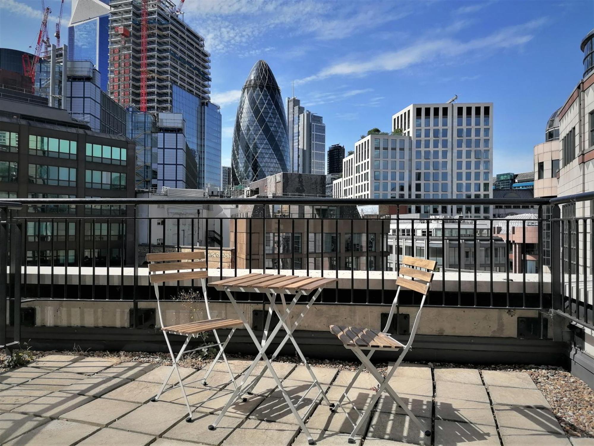 Still Life Tower Hill Executive London Exterior photo